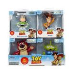 ג'אדה (85284) מטאל פיגס דיספליי 12 יח' צעצוע של סיפור 2.5 אינטש (12/24)