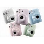 طقم كاميرا Fujifilm Instax Mini 12 – لون وردي (علبة هدية متكاملة)