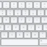 מקלדת בלוטות’ Magic Keyboard מבית Apple